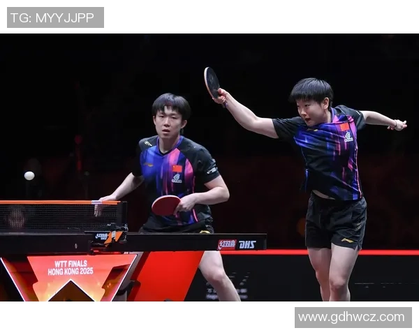 王励勤颁奖！陈梦大赢家，孙颖莎0冠离别！球迷却意外说到王楚钦